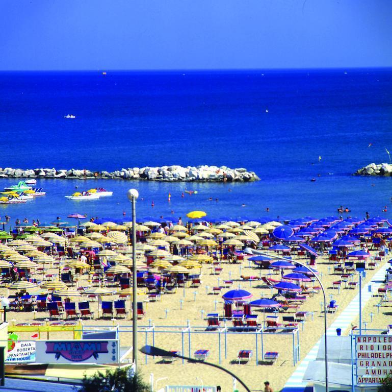 קאטוליקה Residence Hotel Club House מראה חיצוני תמונה